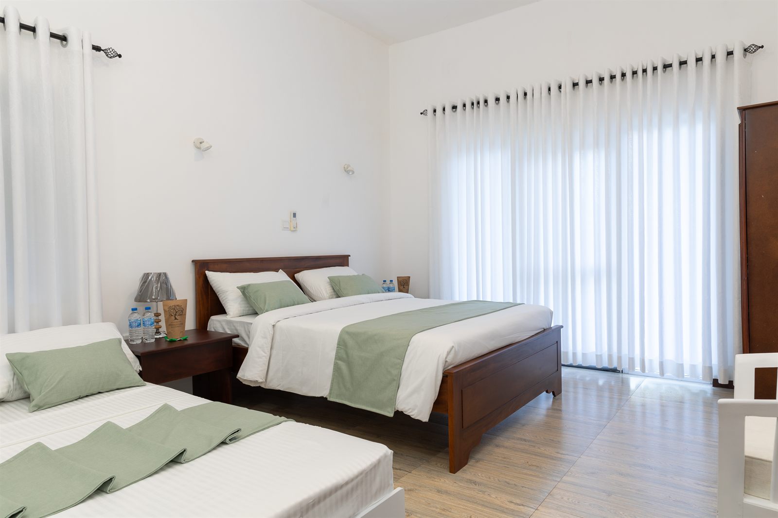 The Ceylon Olive Family Suite